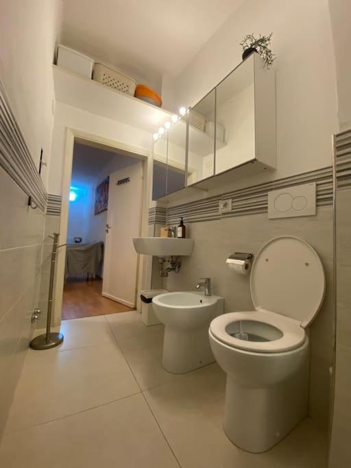 Gianfranco - City Center Apt Firenze Bagian luar foto